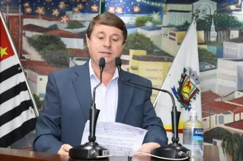 Vereador Daniel Arroio propõe Moção de Apoio à APAMPESP e reforça luta contra o confisco de aposentadorias