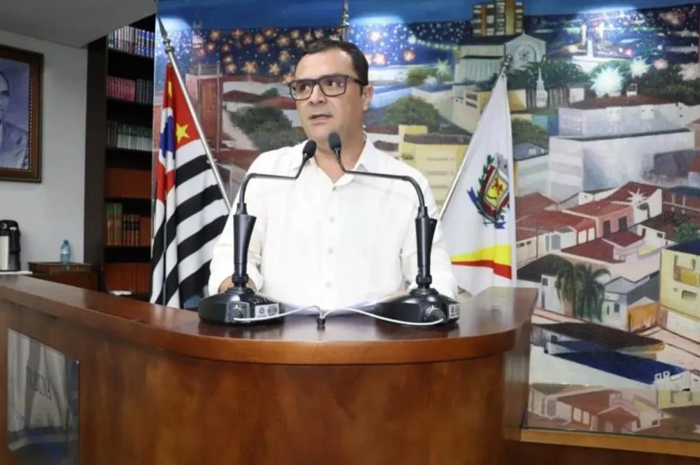 Policiais da 1ª Companhia do 16º BPM/I recebem homenagem da Câmara por atuação na Operação Cavalo de Aço