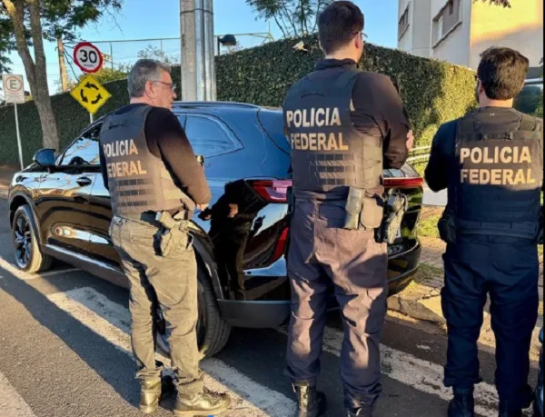 PF faz buscas em casa de médico de Rio Preto por suspeita fraudes no SUS