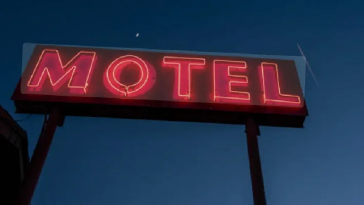 Com ciúmes, jovem causa transtorno em motel de Rio Preto