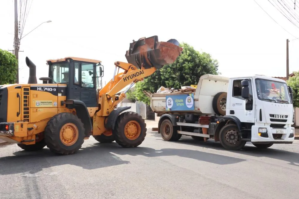 Trabalhos do Cidade Limpa seguem em Fernandópolis e já recolheram 260 toneladas de materiais