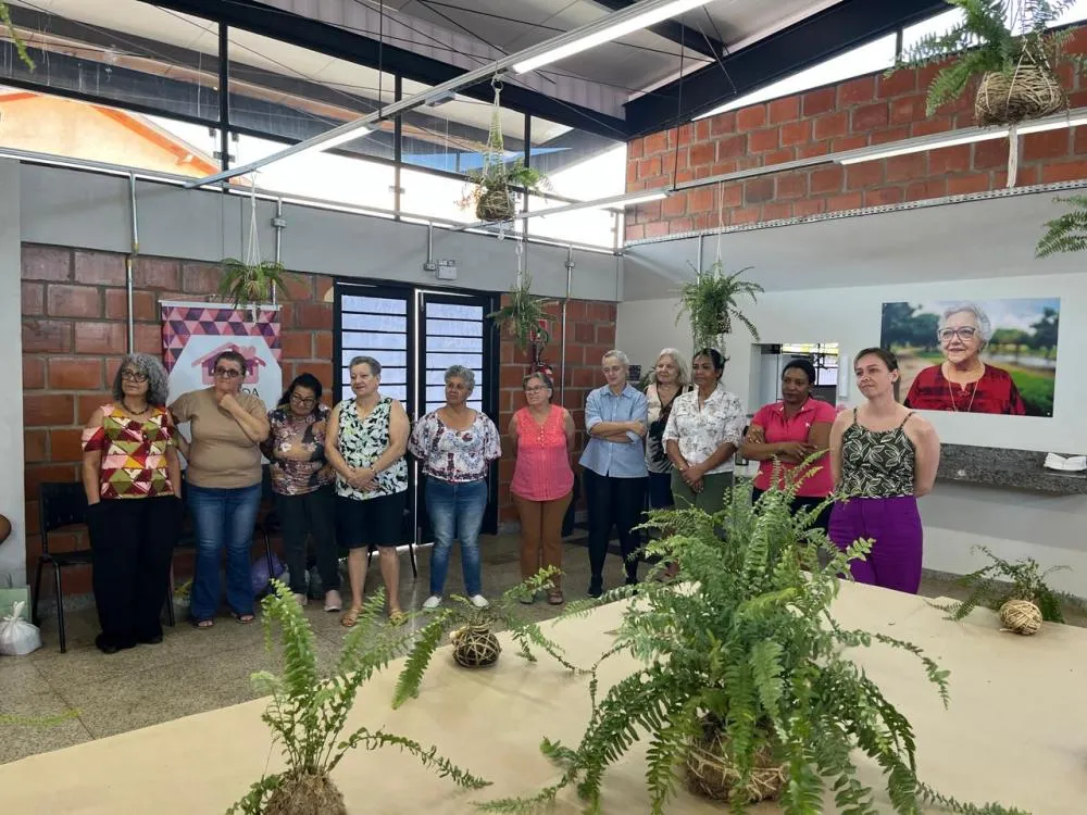 Alunas concluem curso de Kokedama promovido pela Casa da Mulher em parceria com Sebrae e Senac 