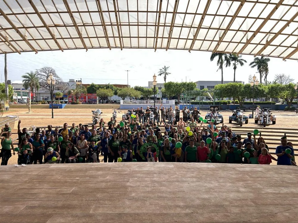 Projeto “Semeando o Futuro” encerra atividades na Escola Municipal Profª Marina de Oliveira com exposição e entrega de certificados 
