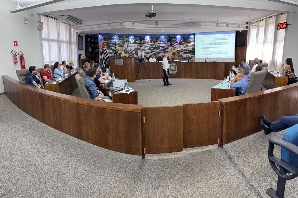 Câmara de Fernandópolis votará projeto do REFIS em sessão extraordinária