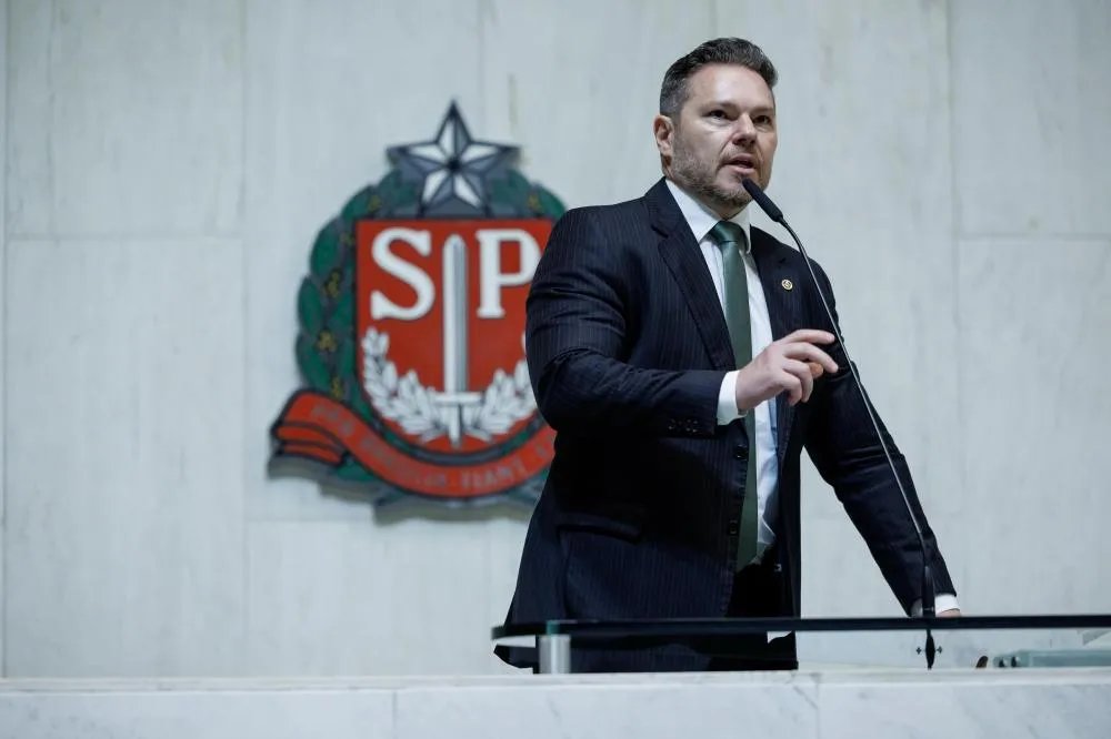 Projeto de Lei de Campetti prevê metanol 0%