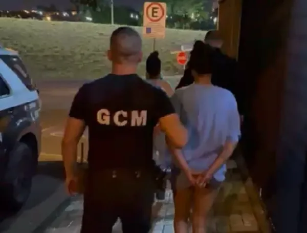 Auxiliar de cozinha é presa após vender cocaína a vigilante em Rio Preto