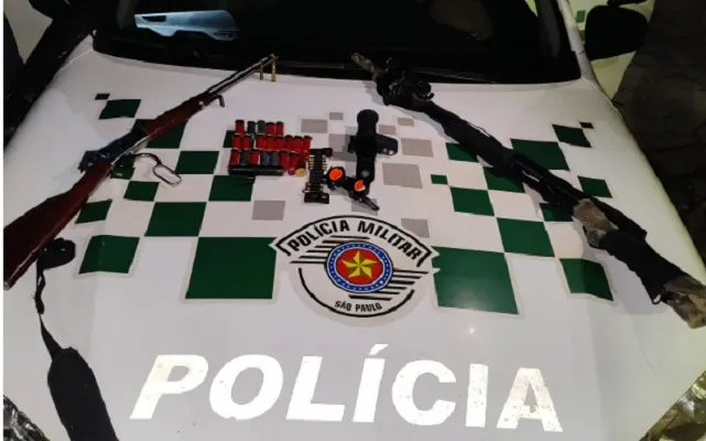 PM Ambiental flagra homens armados em área de caça ilegal em Guapiaçu
