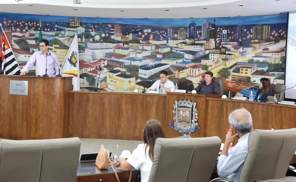 Fernandópolis lança da PPP de Iluminação Pública e Serviços Digitais 