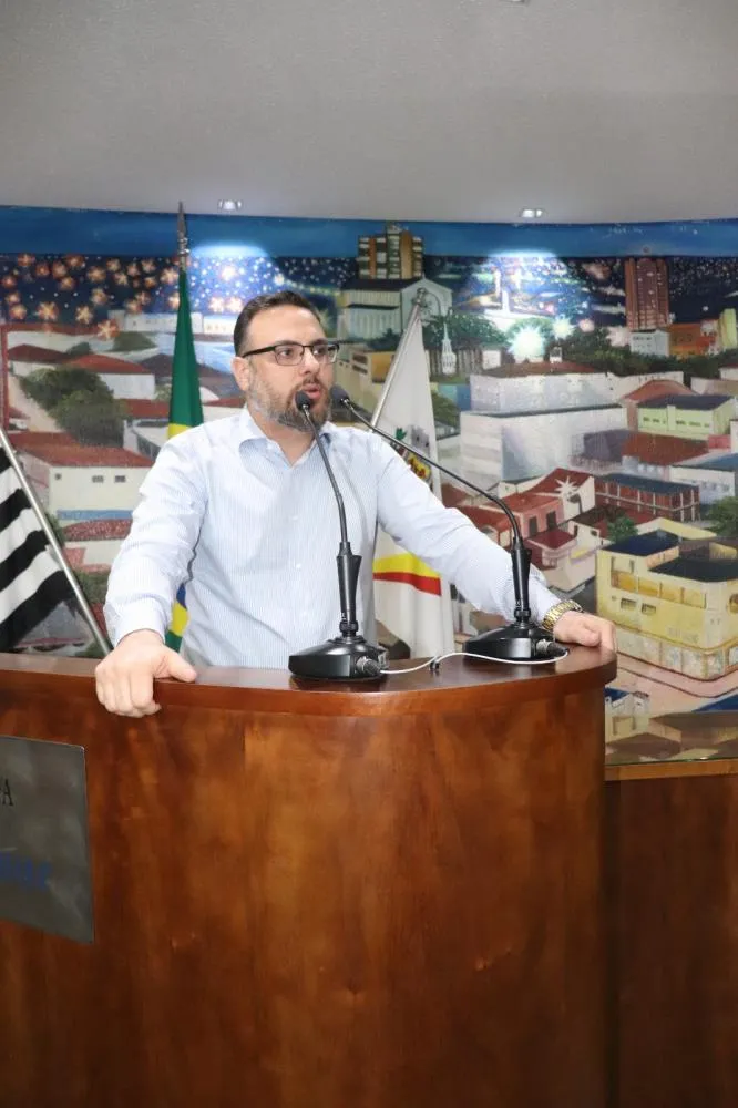 Lucas Biazotto diz que transporte individual deve dispor de veículos com acessibilidade