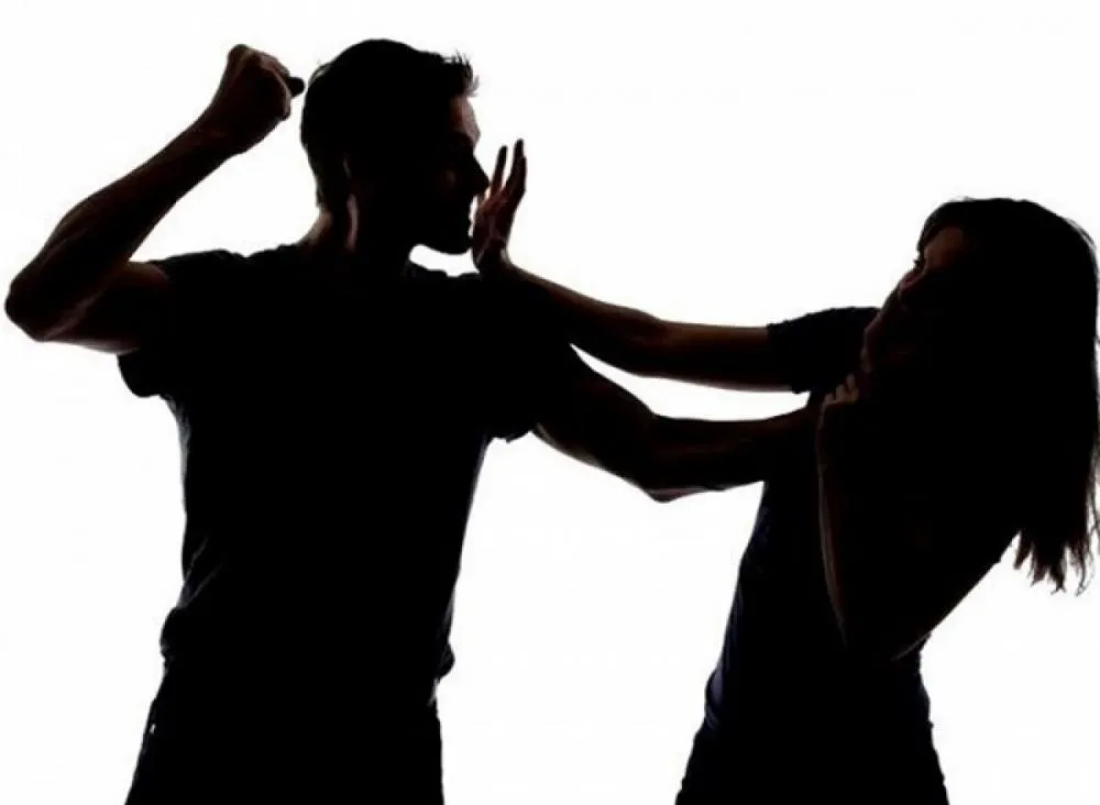 Homem é preso em flagrante por agredir mulher a socos na região
