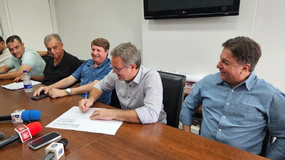 Prefeito João Paulo Cantarella sanciona lei que viabiliza o Distrito Empresarial VI 