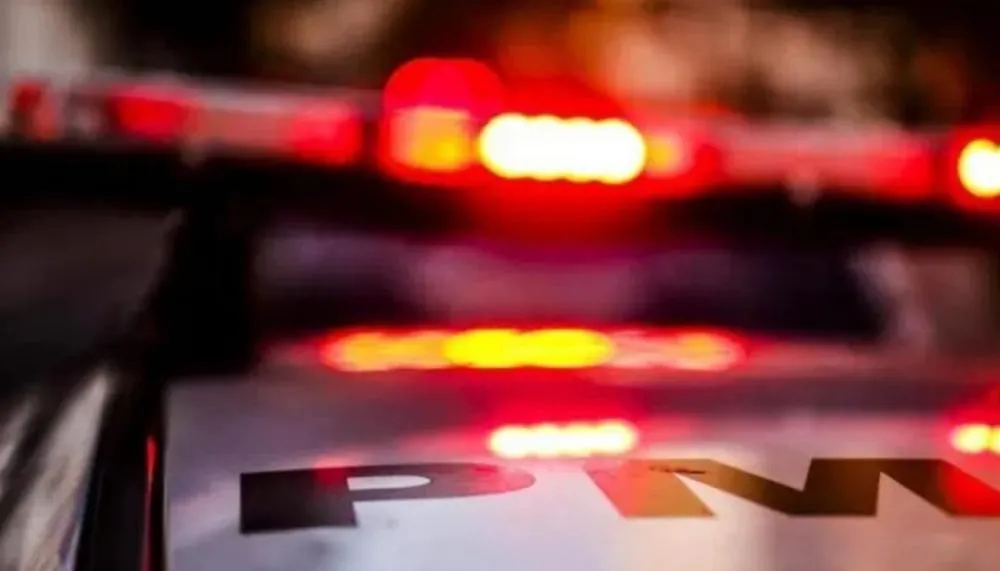 Trabalhador tem moto roubada por dupla armada em Rio Preto