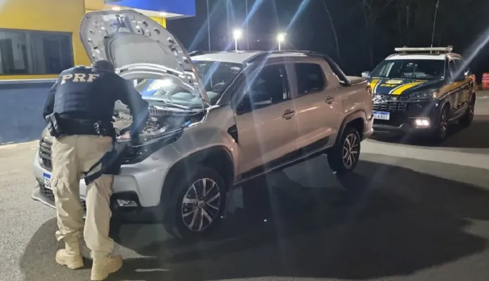 PRF de Rio Preto recupera 3º carro roubado em 12 horas na BR-153