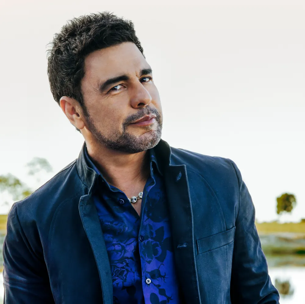 Zezé Di Camargo se apresenta em Fernandópolis no dia 27 de março