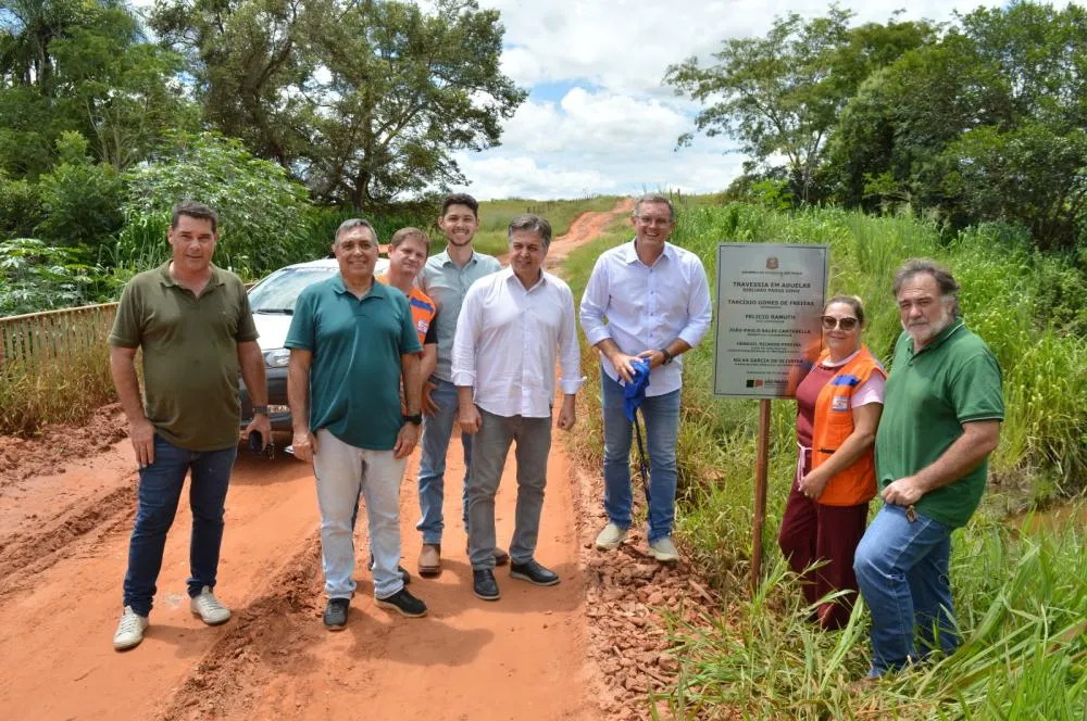 Nova ponte na estrada da Água Limpa é inaugurada 