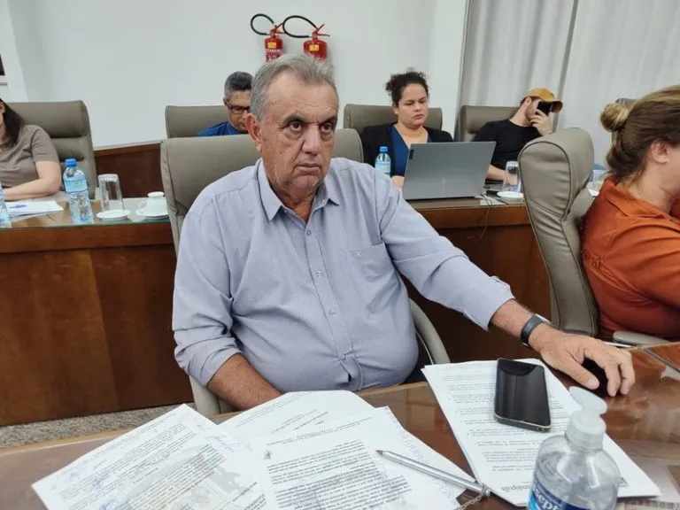 Baroni cobra informações sobre pedido de doação de área da Vila Ferroviária ao município