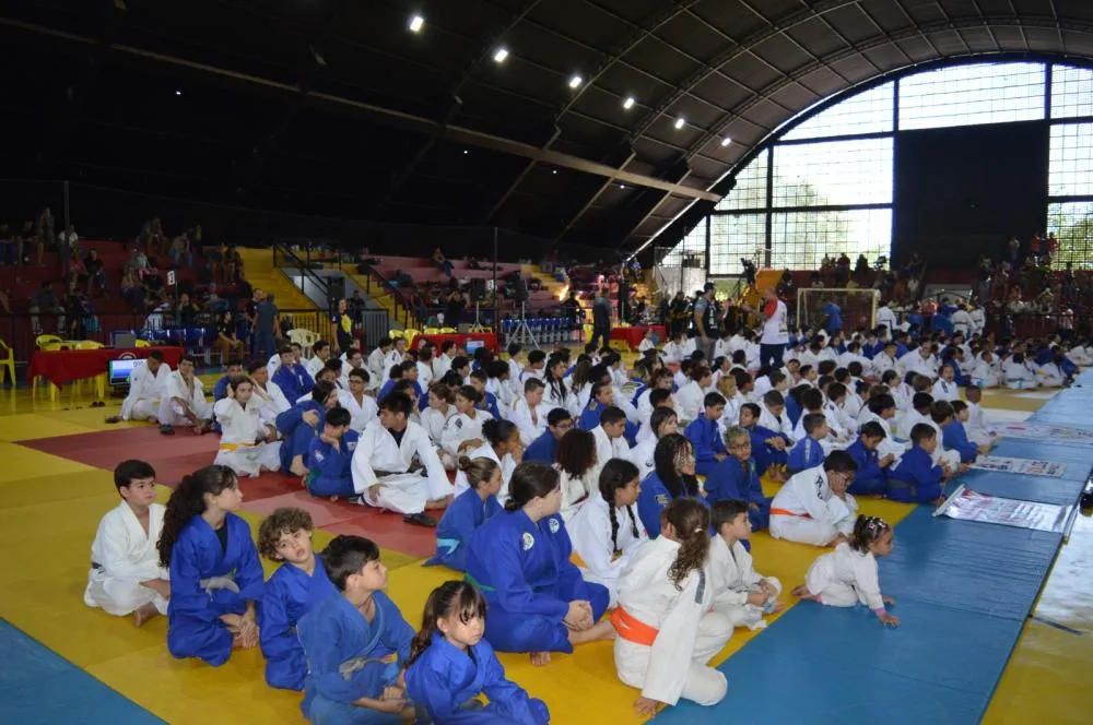 Campeonato de Judô reuniu centenas de pessoas no Beira Rio 