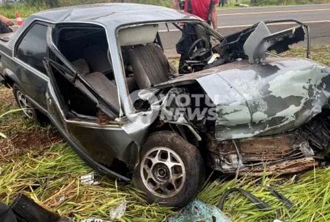 Ultrapassagem em local proibido termina em tragédia na rodovia entre Fernandópolis e Ouroeste.