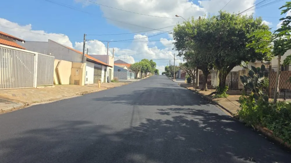 Recapeamento atende moradores do Planalto, Nova Canaã e Vila Veneto 
