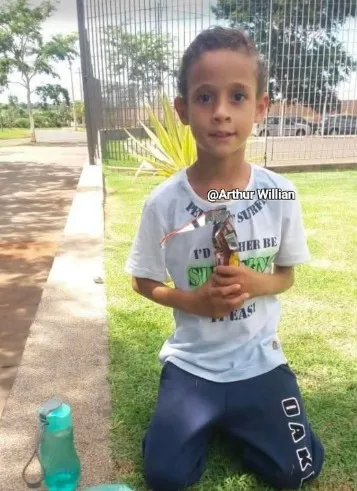 Menino de 12 anos morre após complicações causadas por pneumonia bacteriana