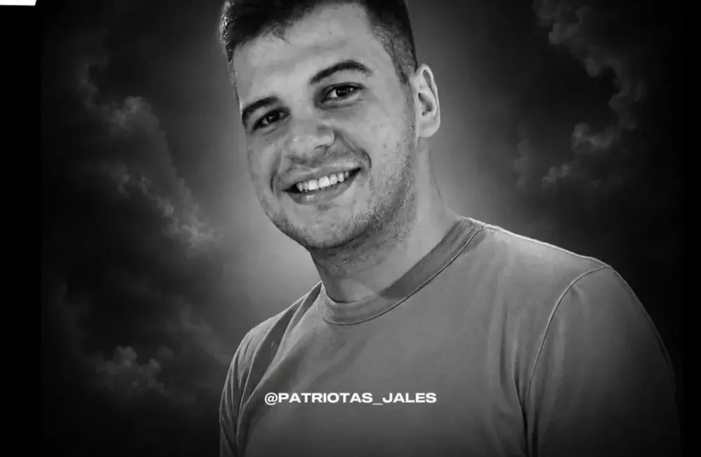 Piloto jalesense morre em queda de avião de empresa de Estrela d’Oeste em Marília