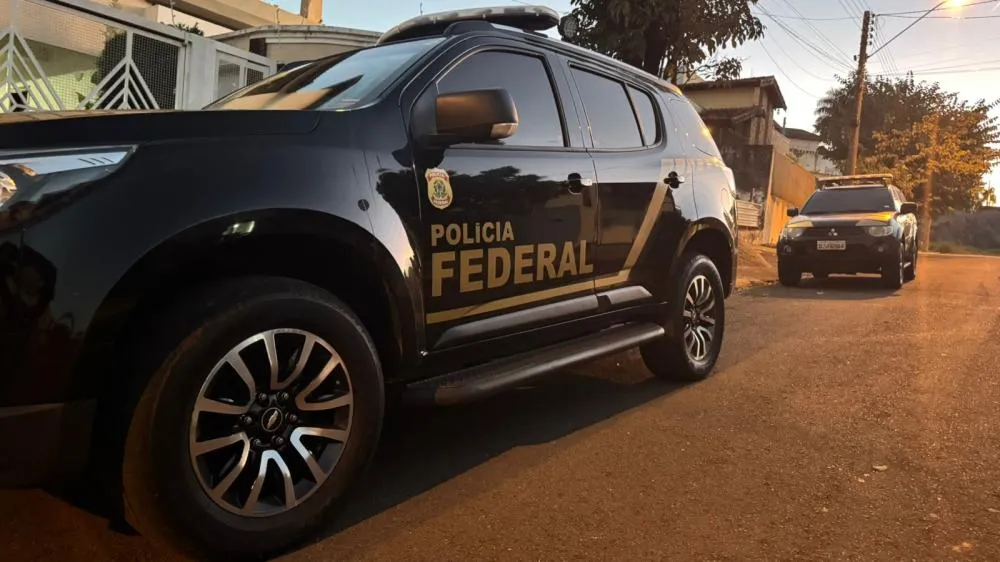 Polícia Federal deflagra operação contra grupo ligado ao tráfico internacional de drogas na região de Jales