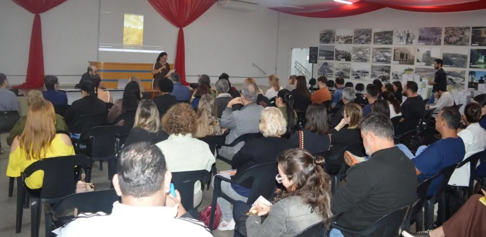 PME: Secretária de Educação de Fernandópolis alinha ações com diretores 