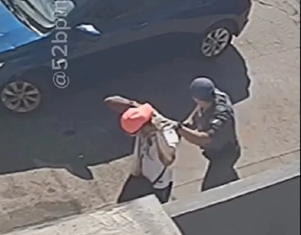 Após furtar supermercado, homem dá de cara com a PM e é preso