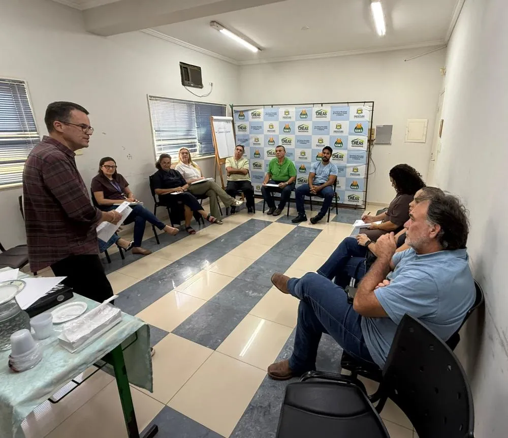 Prefeitura discute ações para atendimento à população em situação de rua 