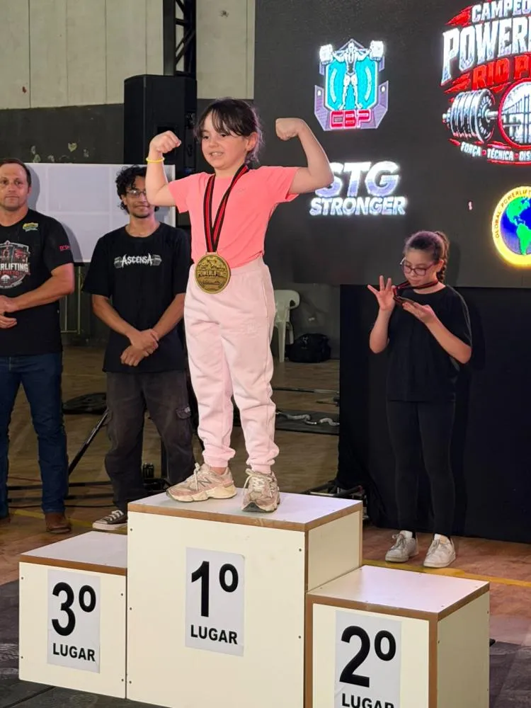 Atletas de Fernandópolis batem recordes no Powerlifting