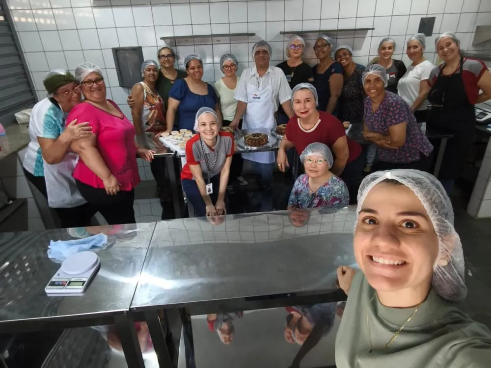 Prefeitura e Sebrae formam turma de confeitaria