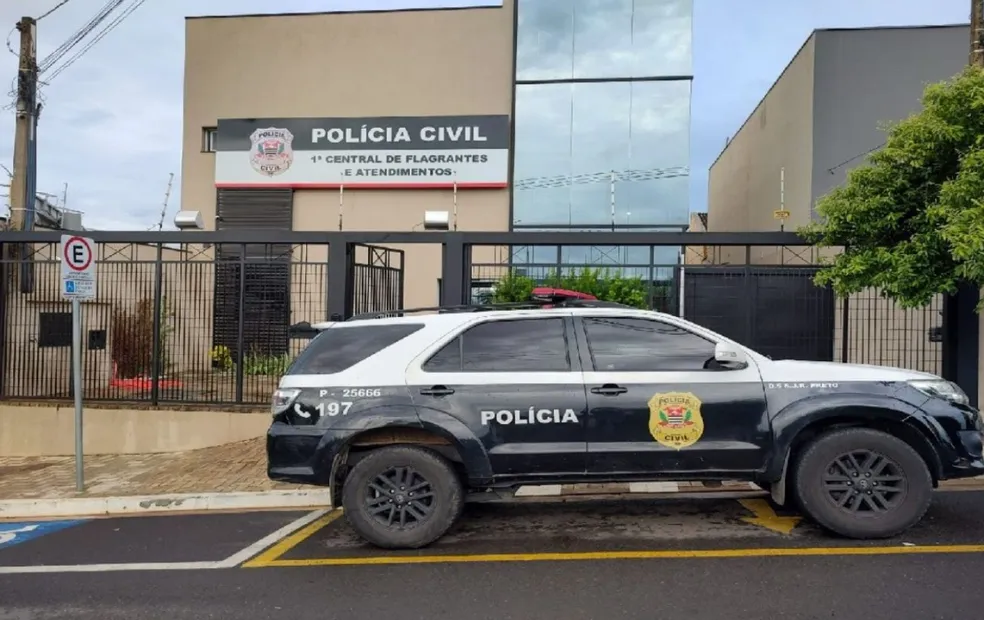 Mulheres denunciam homofobia após serem agredidas com socos por homem em bar em Rio Preto
