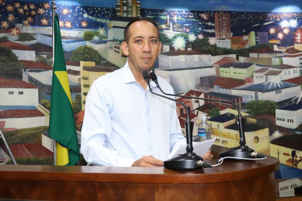 Vereador pede implantação do EJA para o Paraiso e Brasitânia