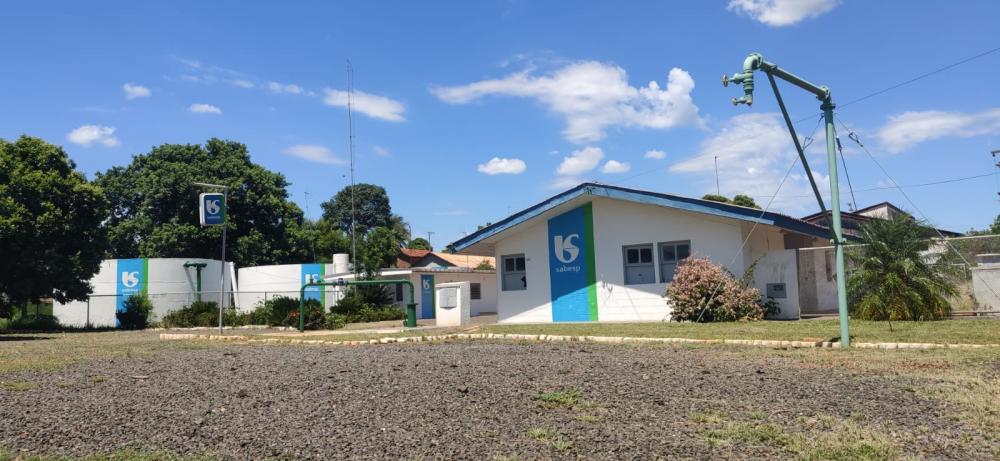 Moradores de Indiaporã estão sem água desde as 23 horas de domingo